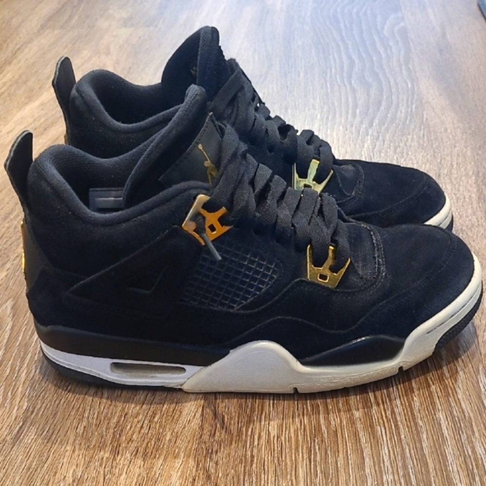 Jordan 4 Retro Royalty Youth Sneakers Size 5